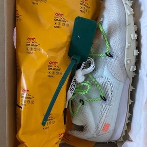 Nike x Off-White waffle racer
